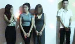 Bắt quả tang 3 cô gái đang 'phê' ma túy đá trong quán karaoke